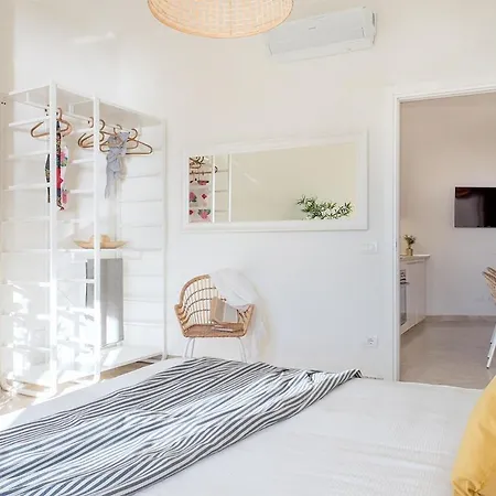 Kaia Light, Sea And Relaxation In أوسبيداليتي